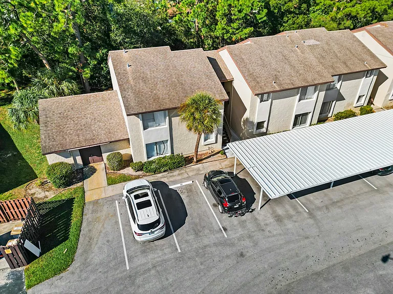 2601 Pine Lake Ter #B — Photo 25