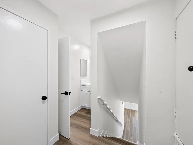 6651 Western Ave #4 — Photo 4