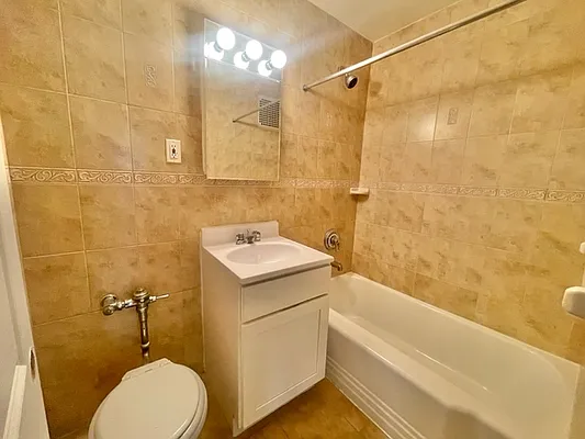 Rented by Contact Realty | media 9