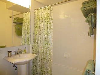 Rented by Carnegie Hill Place