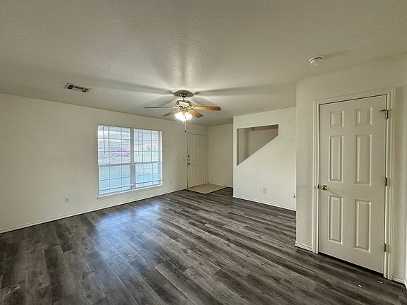 5th image of 4004 Eula Bea Ct