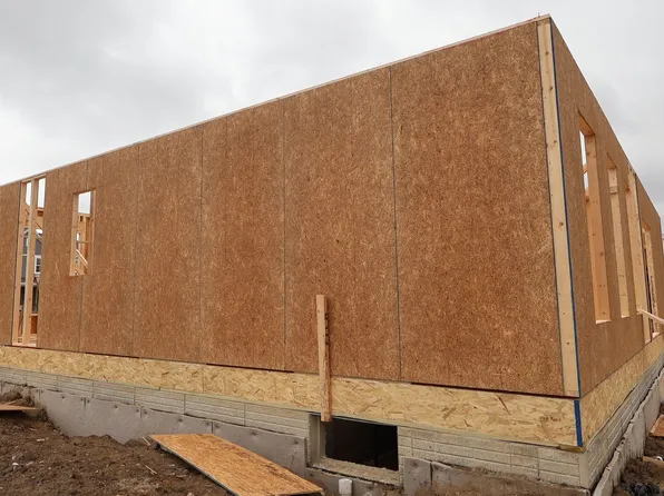 1702 Kenneth Dr, Delaware, OH 43015