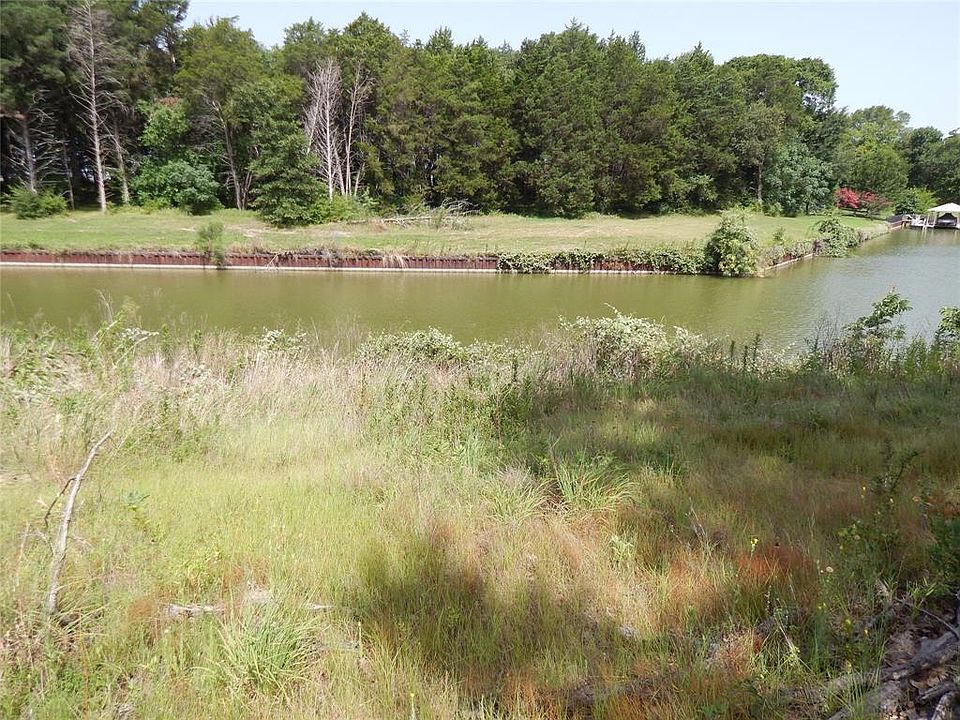 1st image of 440 Waters Edge Dr #L