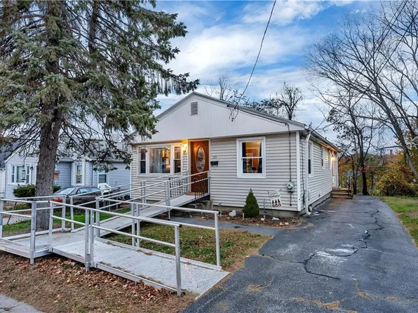 65 General St, Providence, RI 02904