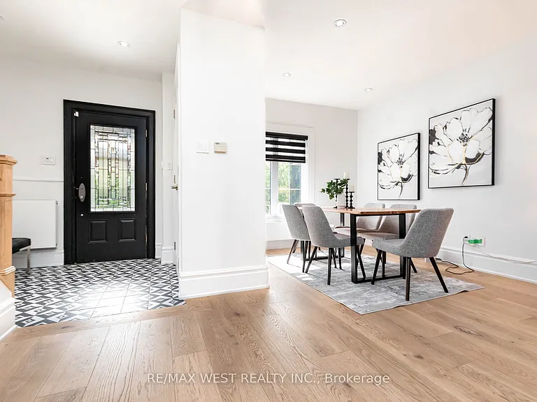 469 Clendenan Ave — Photo 3