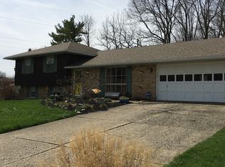 1957 Marinette Dr, Springfield, OH 45503