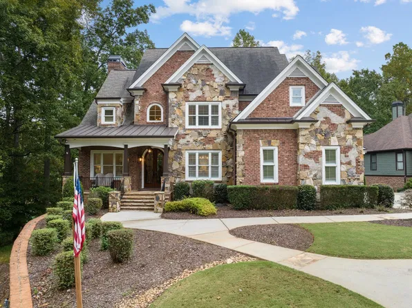 6031 Shadburn Ferry Rd, Buford, GA 30518