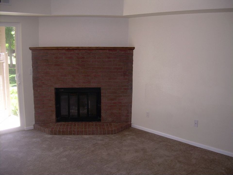 2nd image of 14438 E 1st Dr APT B6