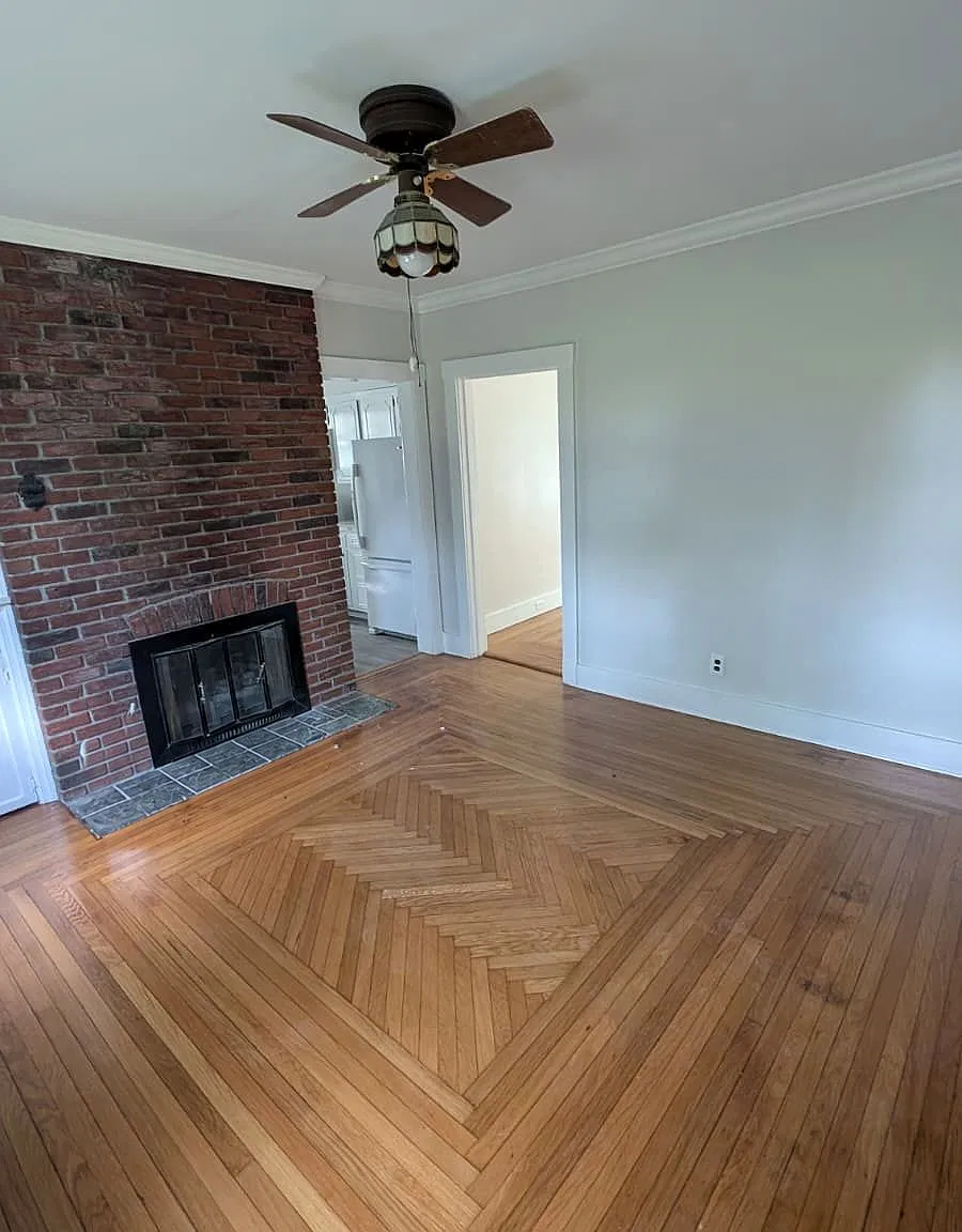 80 High St — Photo 3