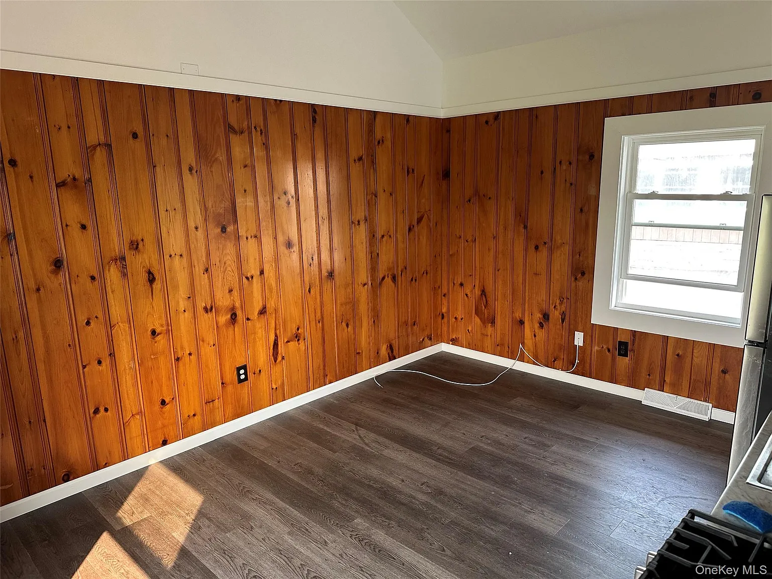Studio, 1.0 bath, 4314 sqft, $1,500 — Photo 4