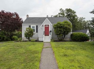 1 Laurel Ave, Kittery, ME 03904