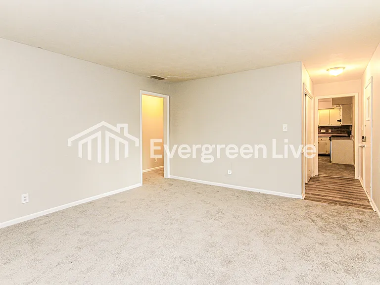 3895 W Fairview Rd — Photo 3