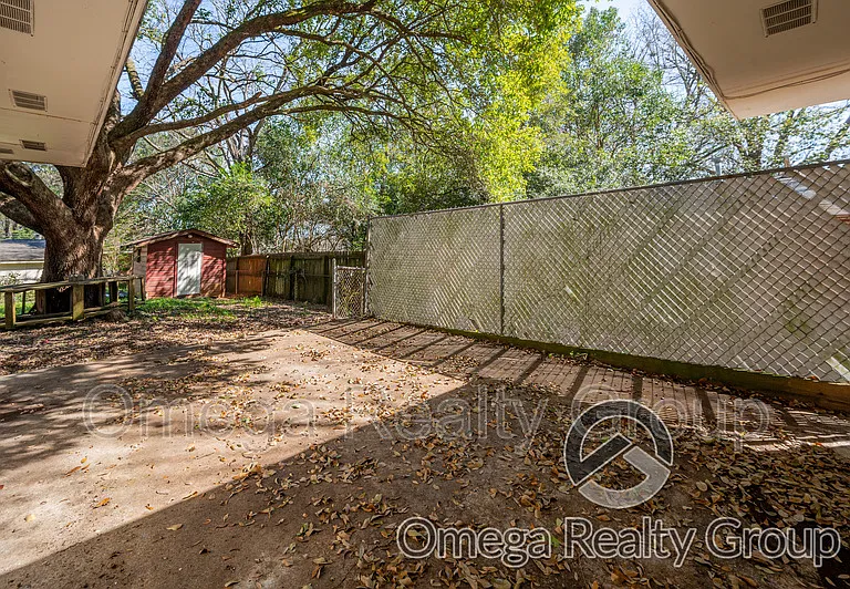 64 Salem Dr — Photo 37
