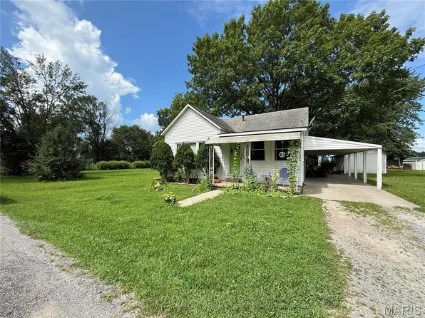 507 Elmwood Ave, Scott City, MO 63780
