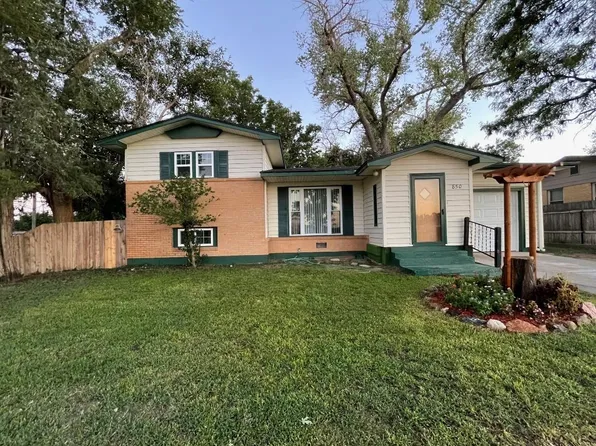 850 S Holly Dr, Liberal, KS 67901