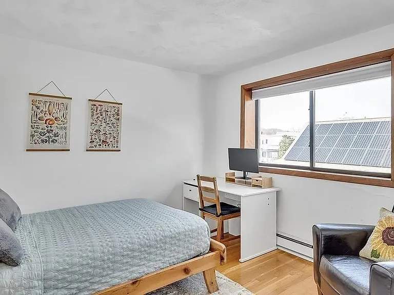 50 Seymour St #15 — Photo 2
