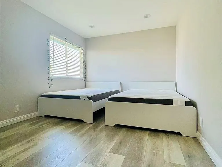20431 Huntcliff Ln — Photo 12