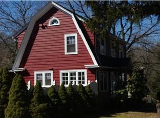 80 Flower St, Meriden, CT 06451