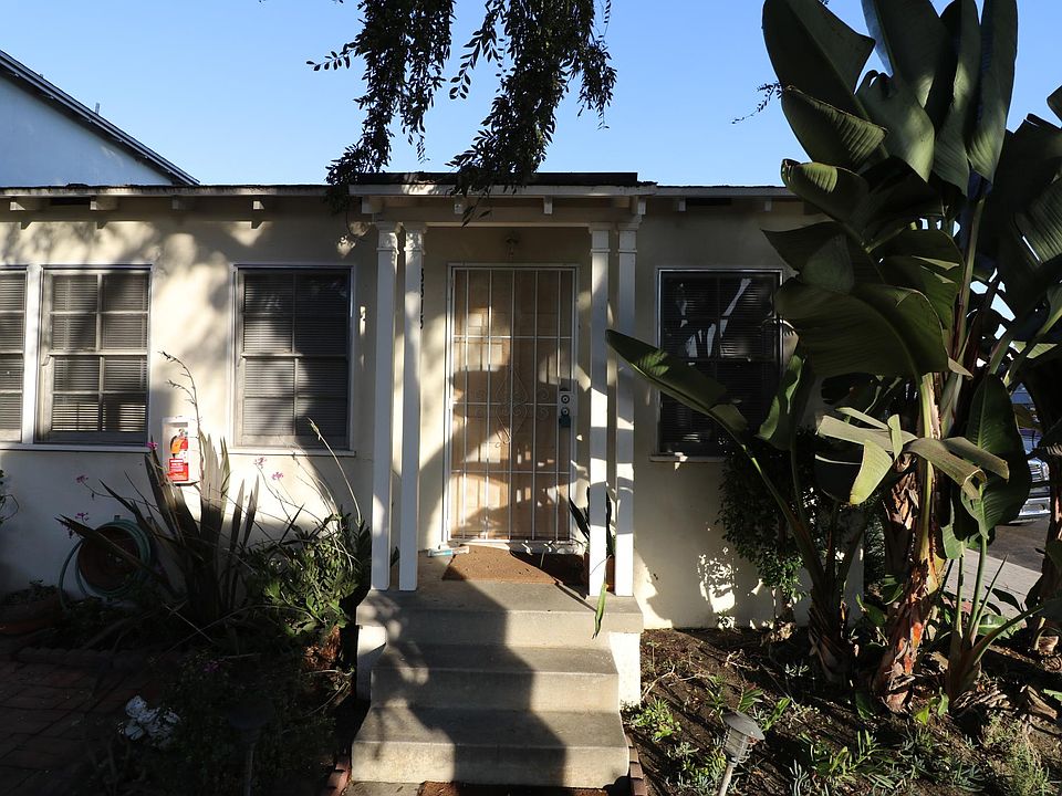 1st image of 5515 E 2nd St