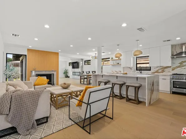 5253 Buffalo Ave, Sherman Oaks, CA 91401
