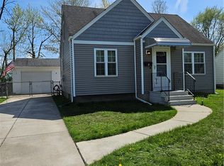 11 Airview Ter, Depew, NY 14043