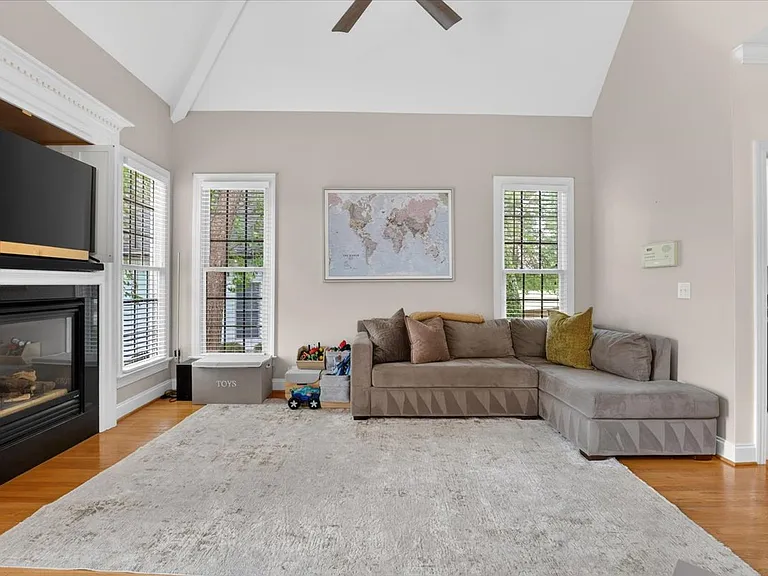 501 Competition Rd — Photo 27