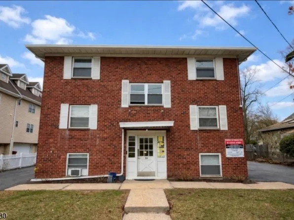 93 E Centre St #10C, Nutley, NJ 07110