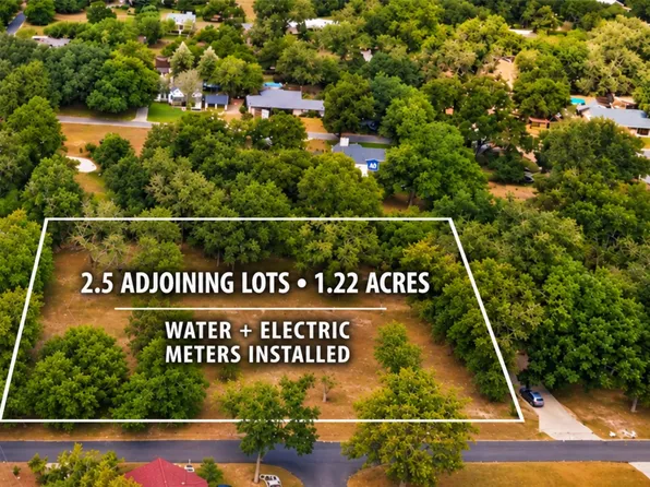 130 Colorado Ln, Seguin, TX 78155