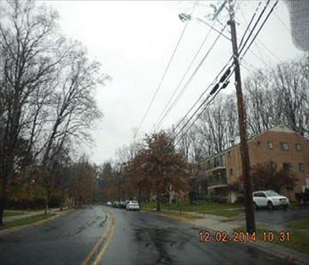 2nd image of 10625 Montrose Ave #10625