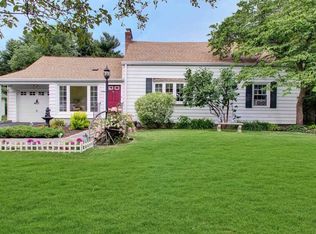 315 Spackenkill Rd, Poughkeepsie, NY 12603