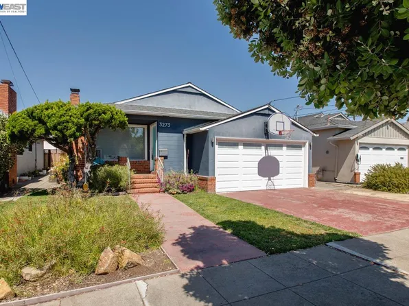 3273 Adams St, Alameda, CA 94501