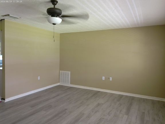 3rd image of 210 S Barbour St