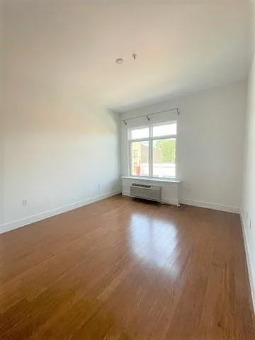 217 Newark Ave #303 — Photo 5
