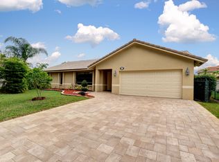 6451 NW 55th Mnr, Coral Springs, FL 33067