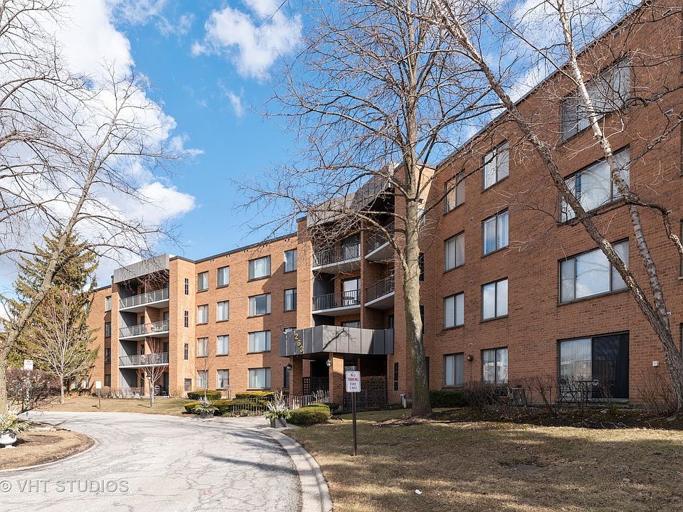 1st image of 263 S Clubhouse Dr Unit 216