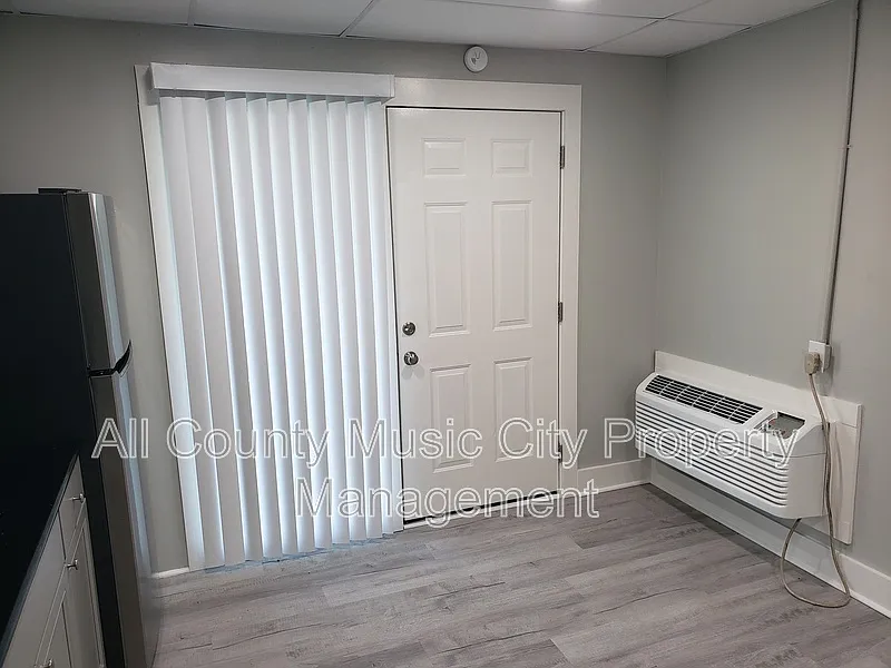 Building Photo - 105 Bonnabrook Dr #210