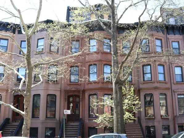 132 6th Ave, Brooklyn, NY 11217