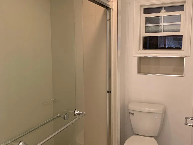 329 S Hidalgo Ave — Photo 14