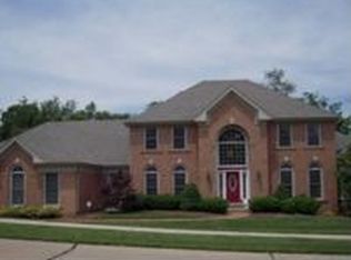 17621 Lasiandra Dr, Chesterfield, MO 63005