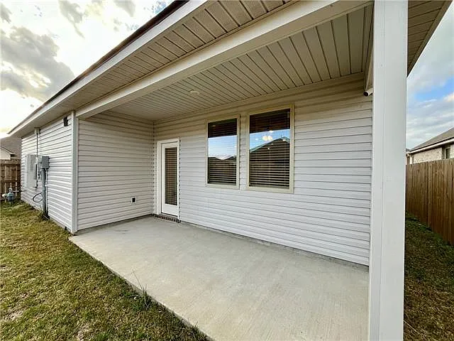 7535 1st Lake Dr — Photo 28