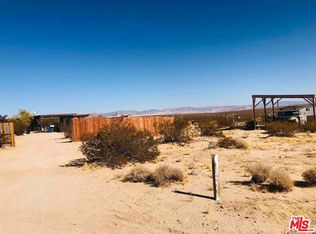 121 Sunfair Rd, Joshua Tree, CA 92252