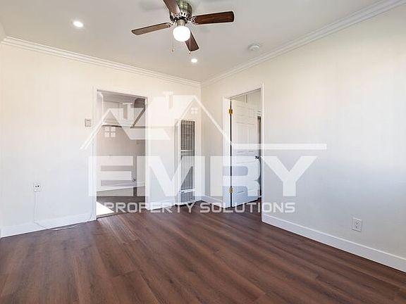 3rd image of 428 N Poplar Ave #F