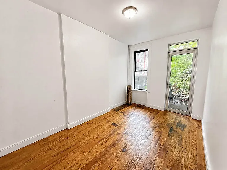 550 Kosciuszko St #1L — Photo 3