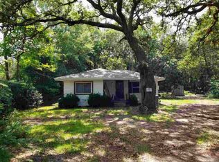 7430 La Quinta Rd, Pensacola, FL 32526