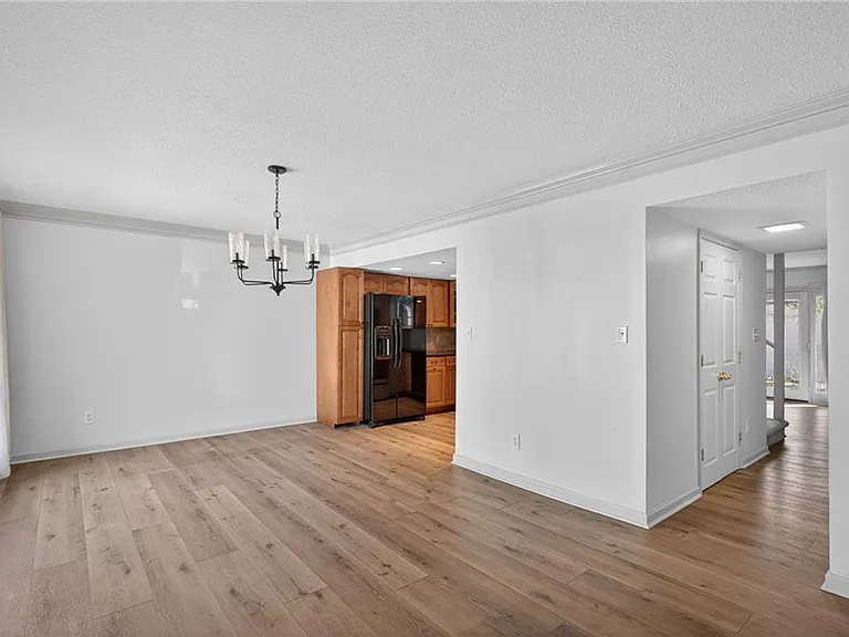 1 Fairway Dr NW — Photo 3