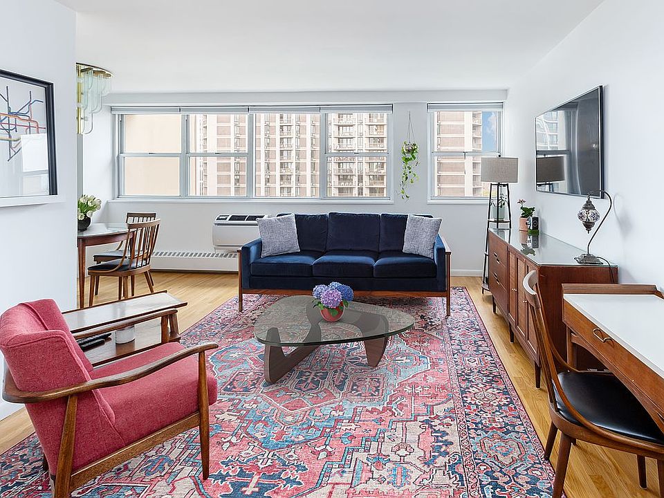 1st image of 75 Henry St APT 11J