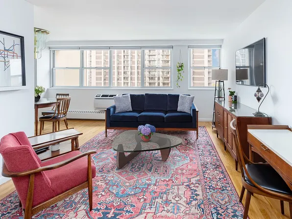 75 Henry St APT 11J, Brooklyn, NY 11201
