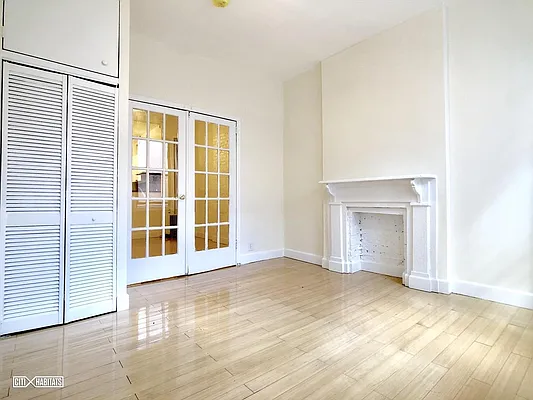 Rented by Citi Habitats | media 13