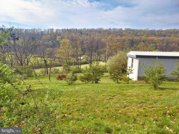 435 Neitz Valley Rd, Selinsgrove, PA 17870