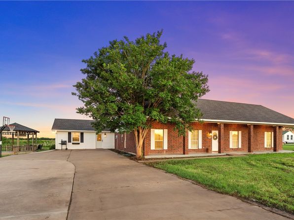 1312 N Rock Creek Rd, Waco, TX 76708